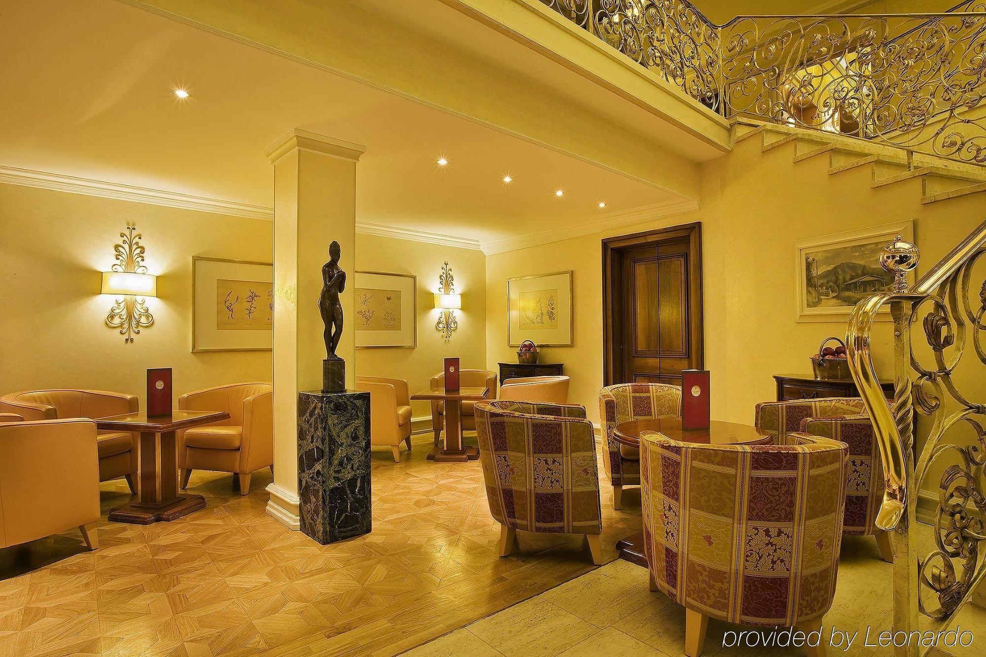 Colombi Hotel Friburgo em Brisgóvia Restaurante foto The hotel's lobby