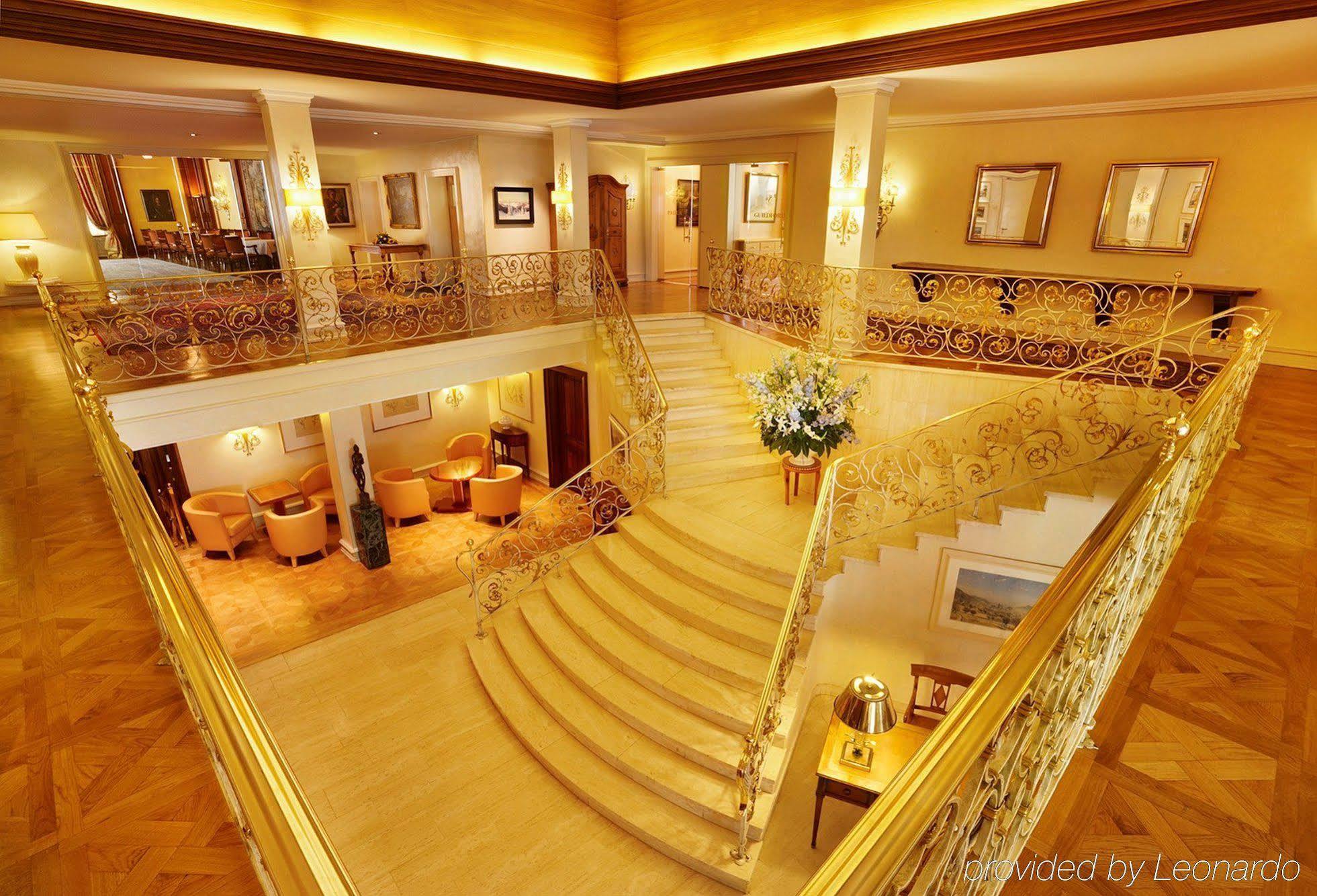 Colombi Hotel Friburgo em Brisgóvia Interior foto The lobby of the hotel