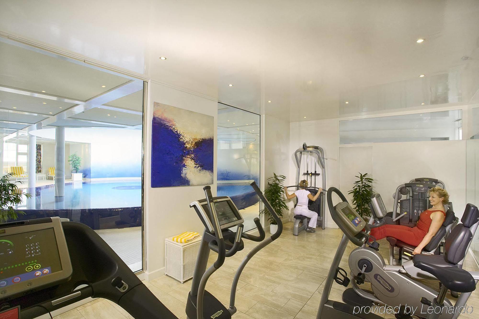 Colombi Hotel Friburgo em Brisgóvia Exterior foto The gym at the hotel