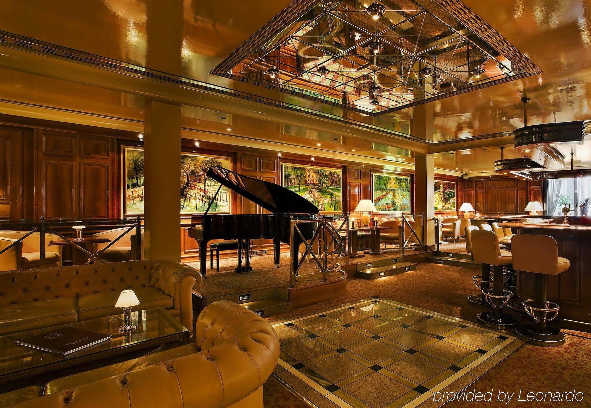 Colombi Hotel Friburgo em Brisgóvia Interior foto The lobby